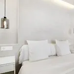 Luxury Loft El Roque 1 דירה *